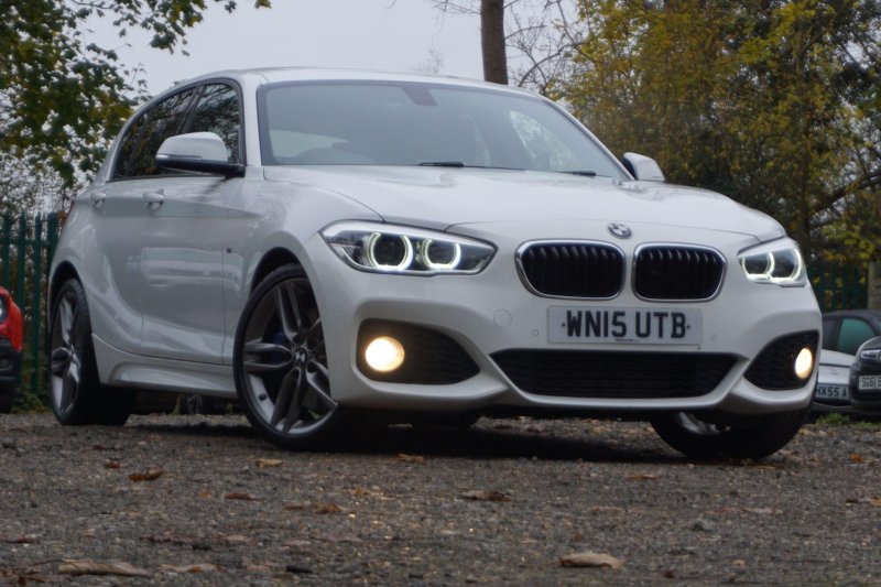 BMW 1 SERIES
