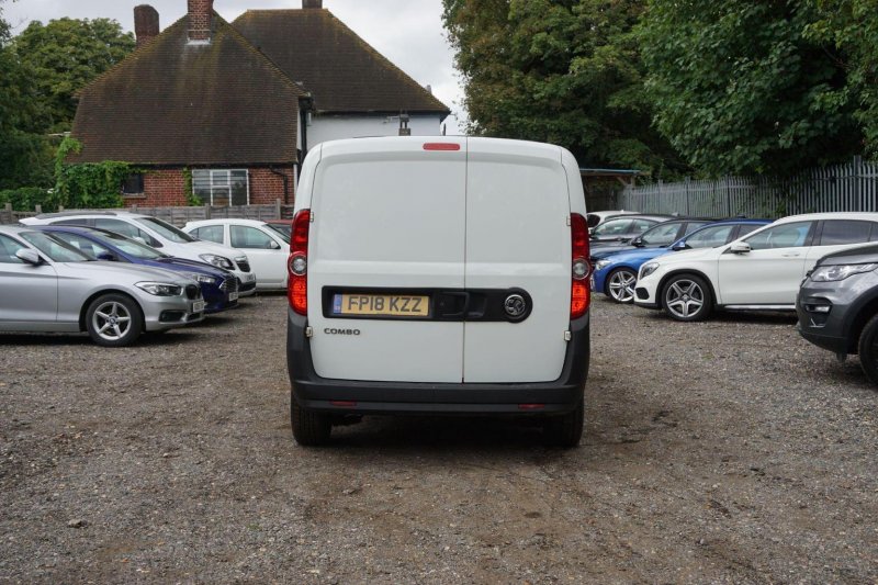 VAUXHALL COMBO