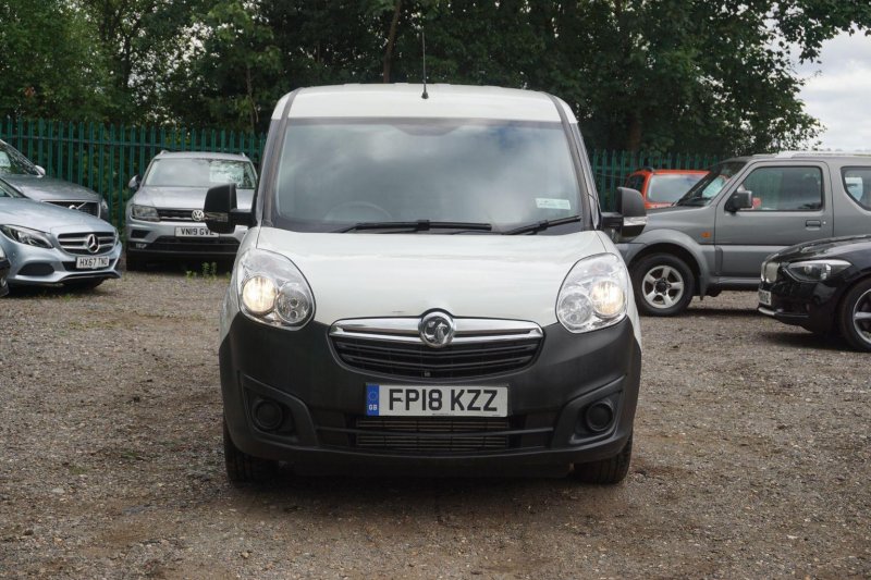 VAUXHALL COMBO