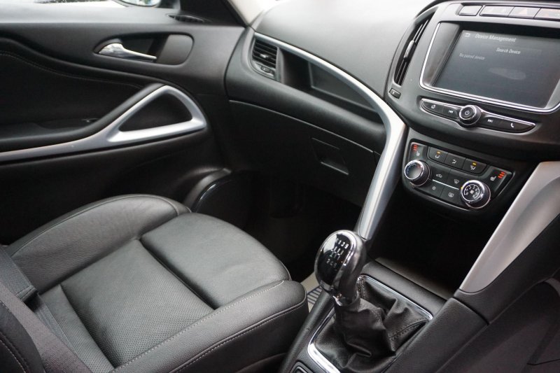 VAUXHALL ZAFIRA TOURER