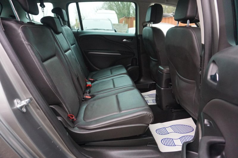VAUXHALL ZAFIRA TOURER
