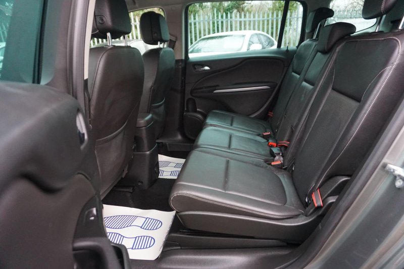 VAUXHALL ZAFIRA TOURER