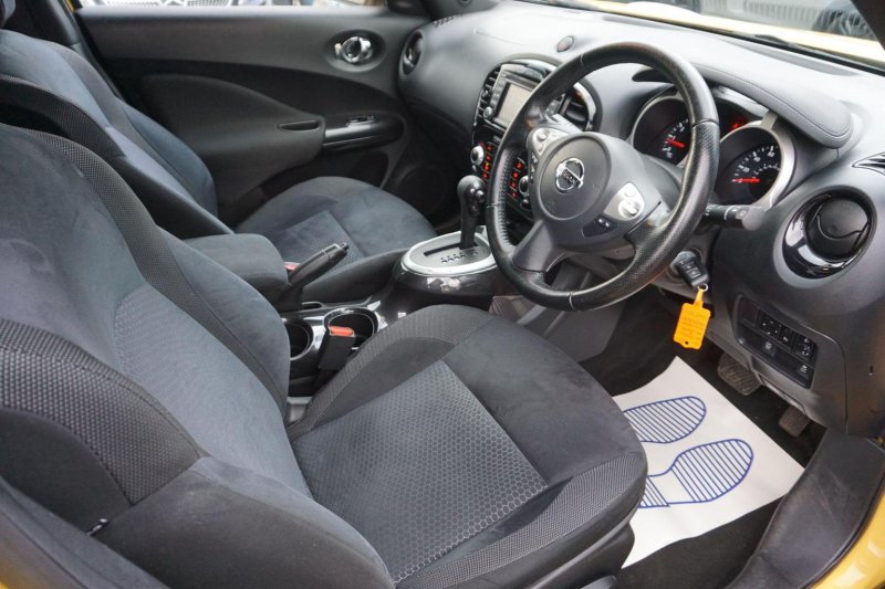 NISSAN JUKE