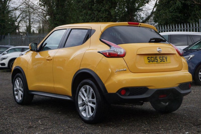 NISSAN JUKE