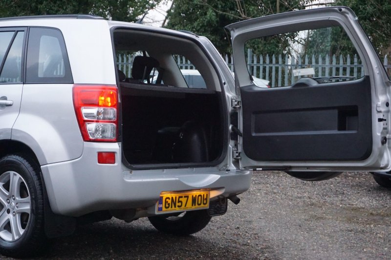 SUZUKI GRAND VITARA
