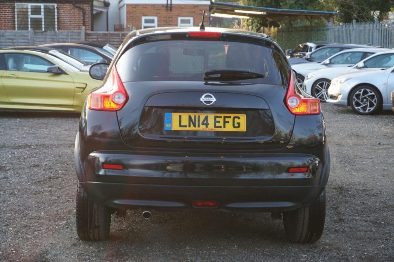 NISSAN JUKE