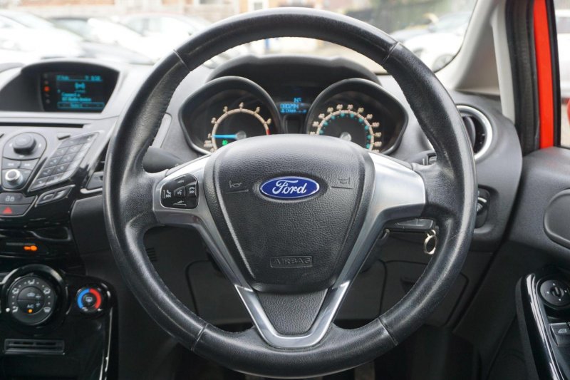 FORD FIESTA