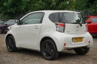 TOYOTA IQ