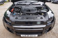 LAND ROVER DEFENDER 110