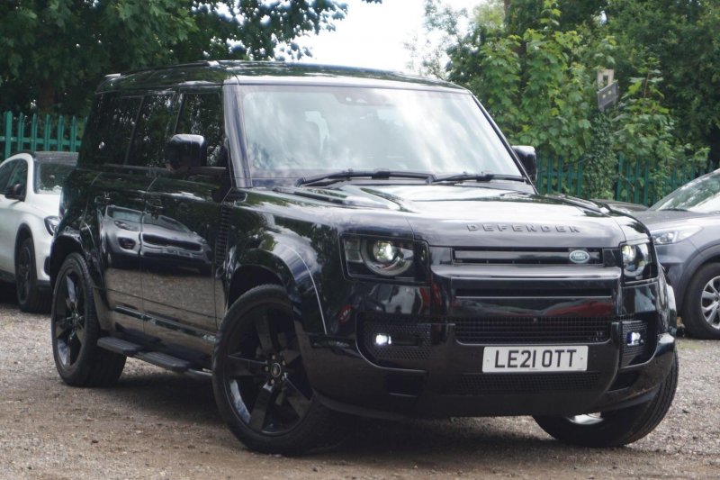 LAND ROVER DEFENDER 110