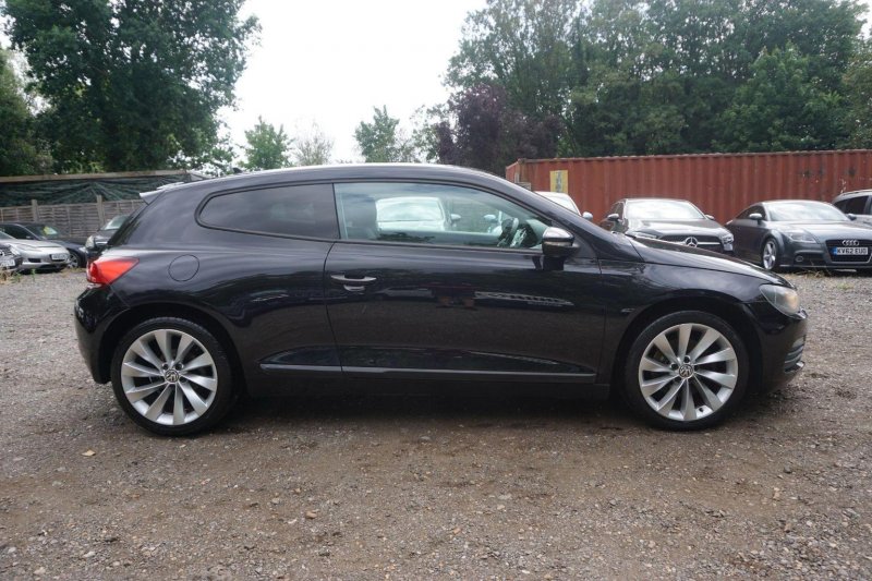 VOLKSWAGEN SCIROCCO