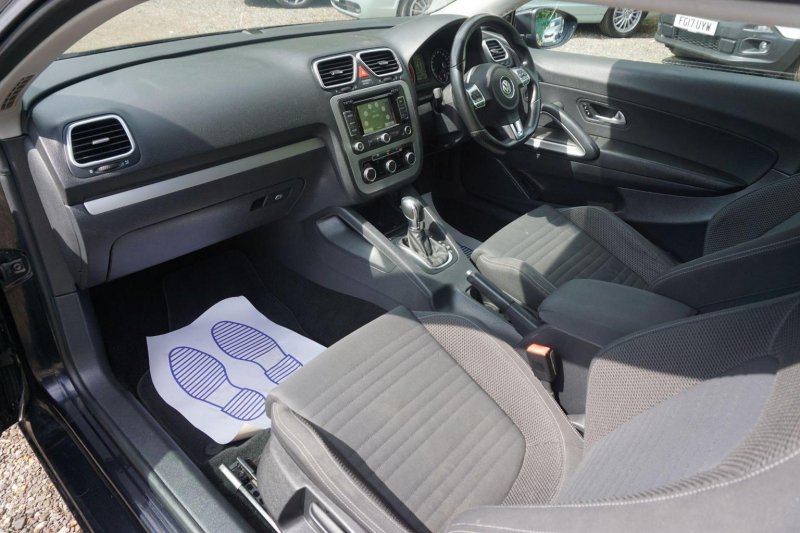 VOLKSWAGEN SCIROCCO