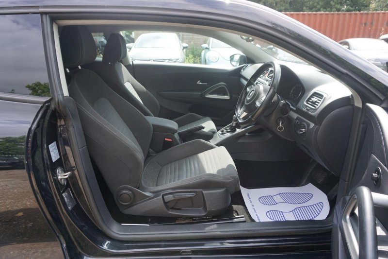 VOLKSWAGEN SCIROCCO