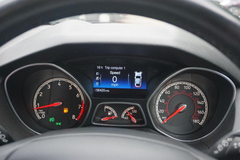 FORD FOCUS